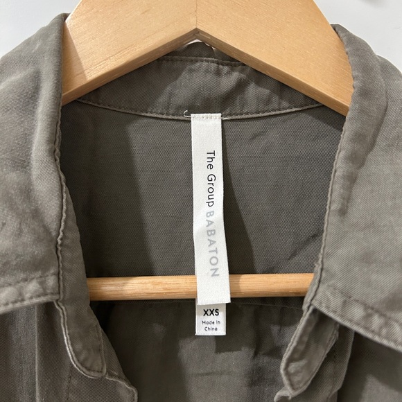 Babaton button up shirt - Picture 2 of 4